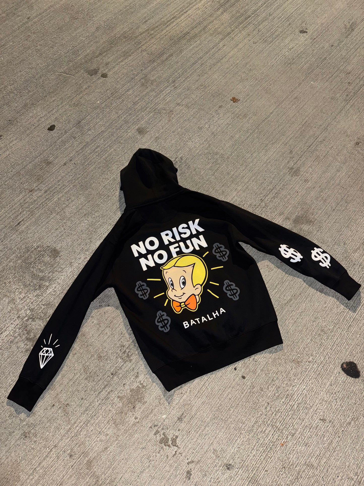 No risk no fun - Hoodie